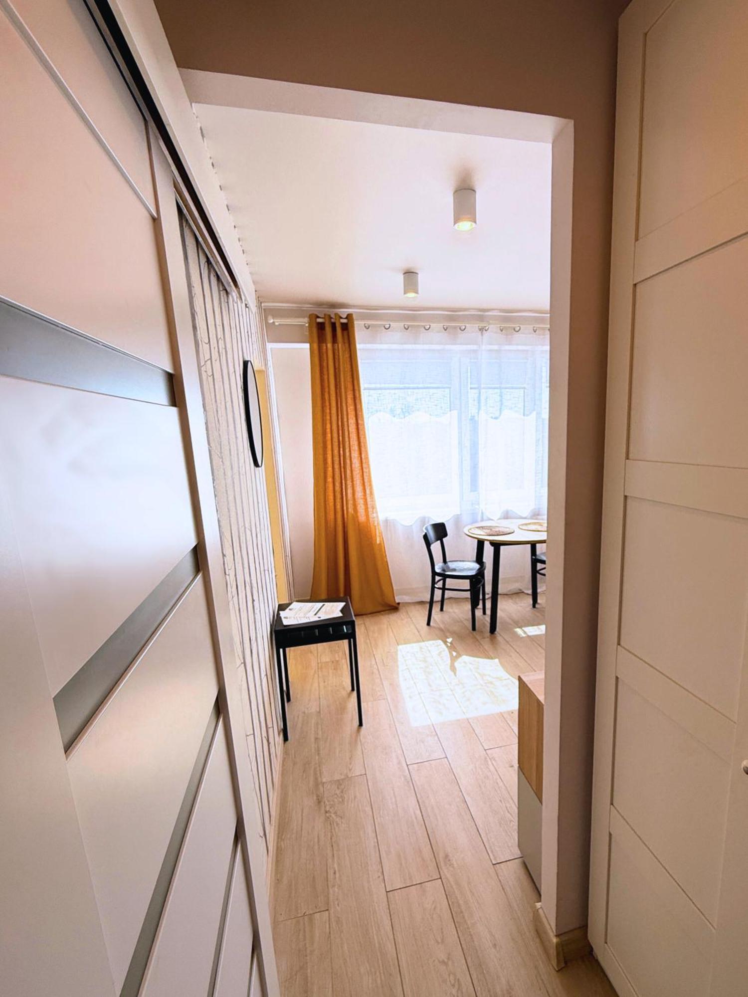 Zacisze Kopernika Z Darmowym Parkingiem Appartement Stary Toruń Buitenkant foto